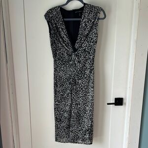 White House Black Market Black and White Sheath Dress